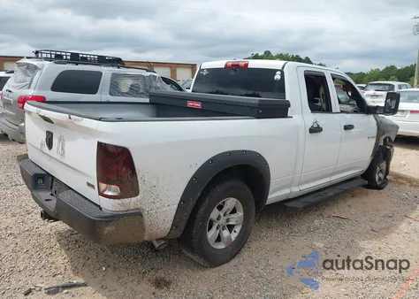 2010 Dodge Ram 1500 St z USA, uszkodzony, nr VIN 1D7RB1GP4AS160355